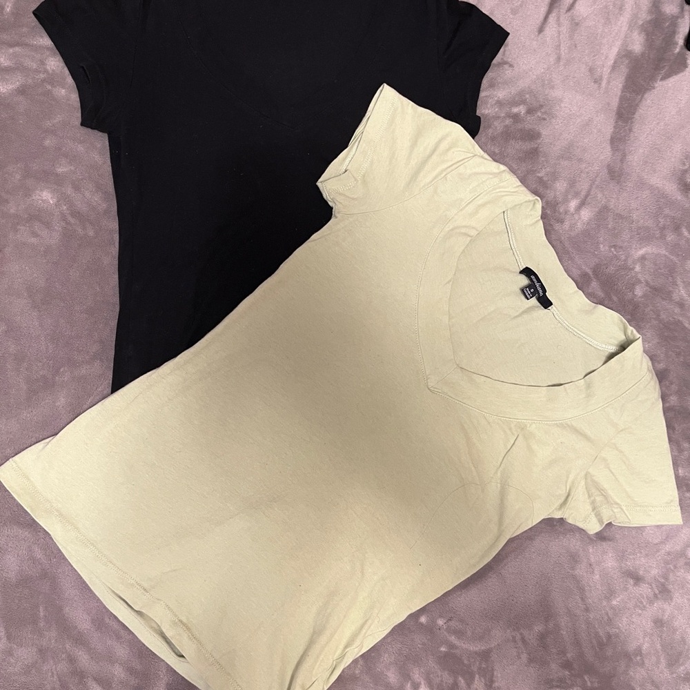 Women's Black and Green V-Neck Tops (bundle)